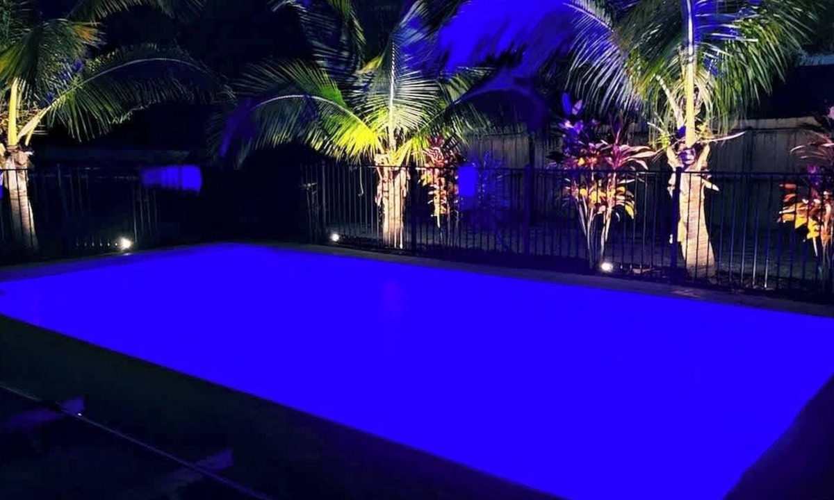 Alta Vista House | 2 Cottages Rented Together, Htd Pool, Near Beaches
