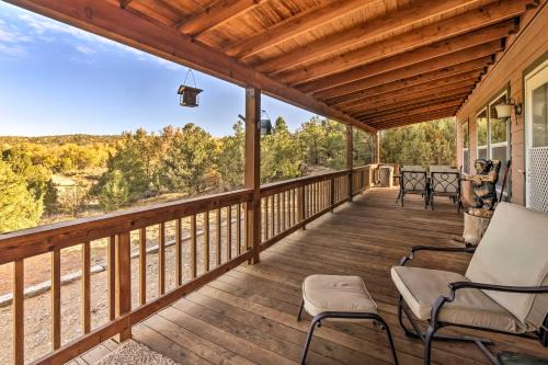 San Cristobal House | 20 Mi to Taos Ski Valley: Secluded Mtn-View Cabin!