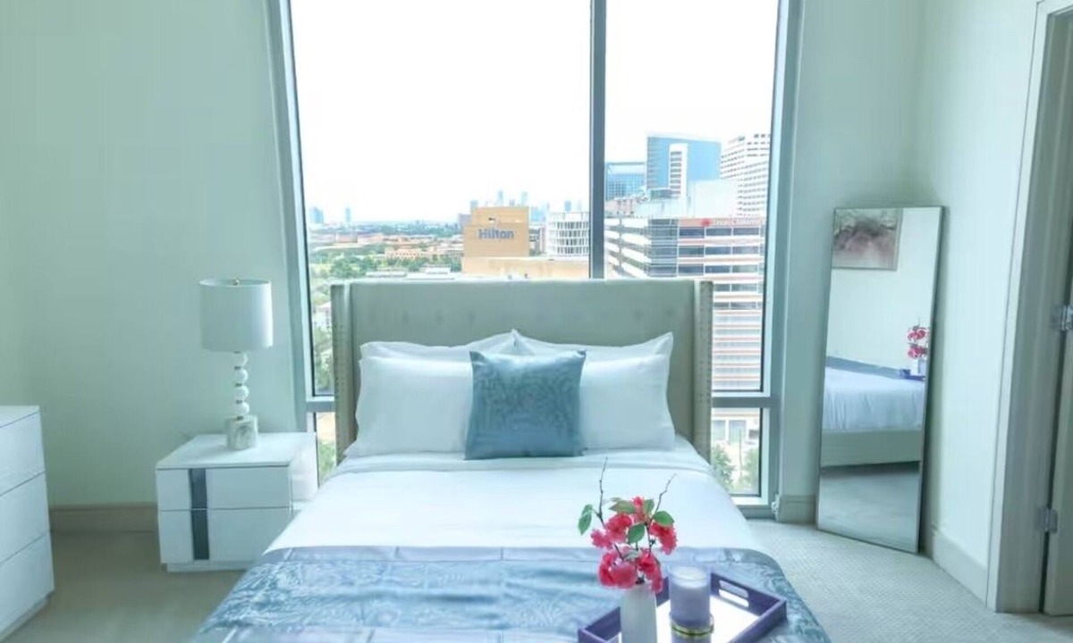 Texas Medical Center Apartment | 2BD/2BA-TMC Magic w/Skyline+Balcony! FREE Parking!