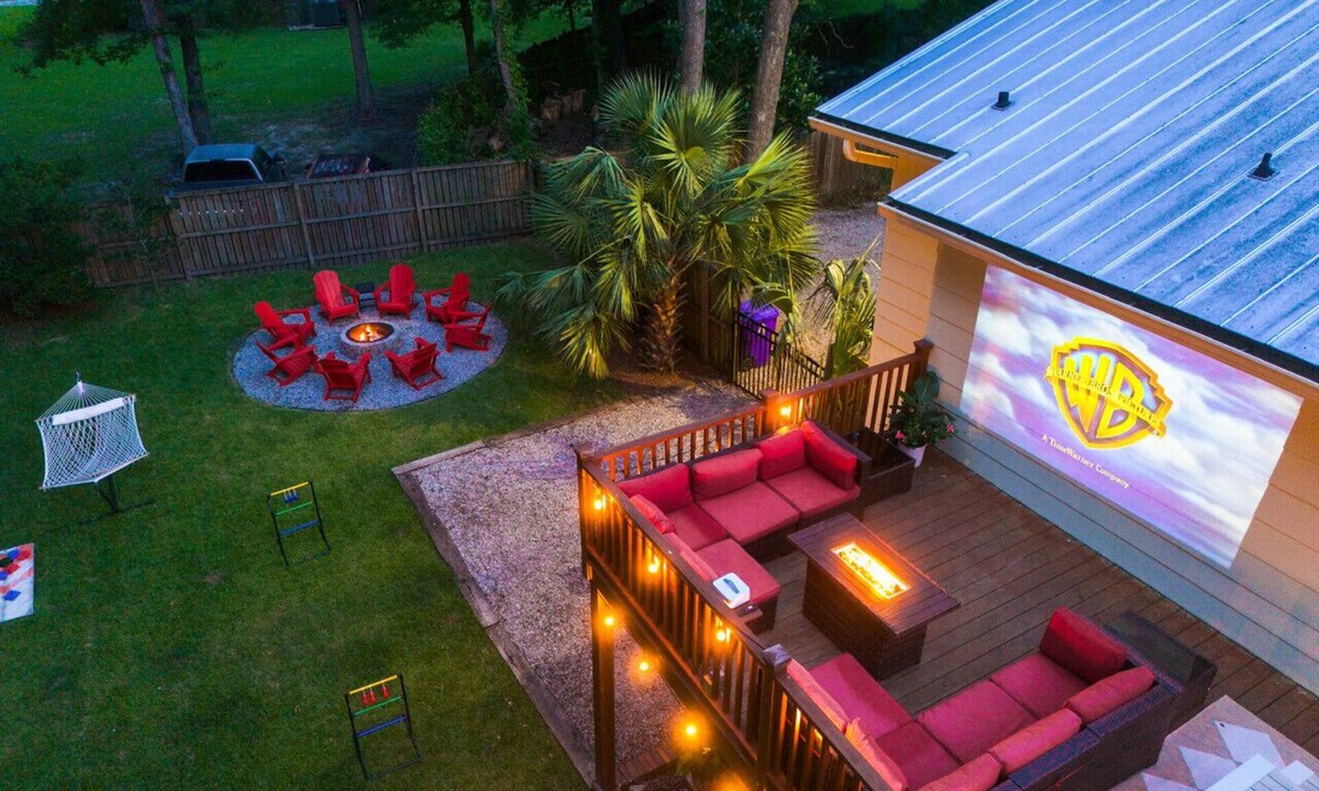 West Ashley House | 5BR Group House | Fire Pit, Movie Deck & Fun Games
