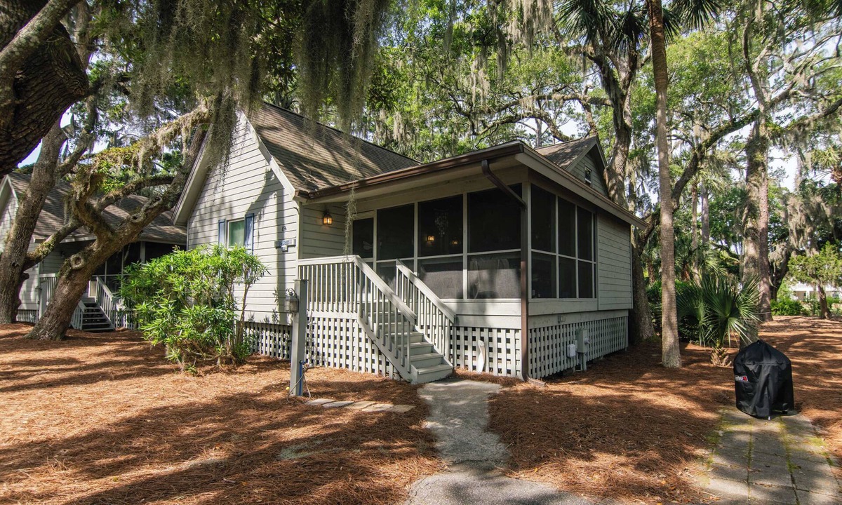 Oak Grove Cottage | 896 Shelter Cove “Be Still” | 2BR/2BA + Loft | Dog Friendly | Pool/Amenity Pass Included