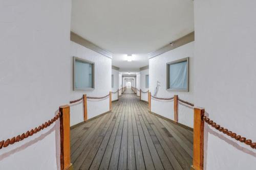 Folly Field House | Admiral's Row 320 - Oceanview & Resort Pool