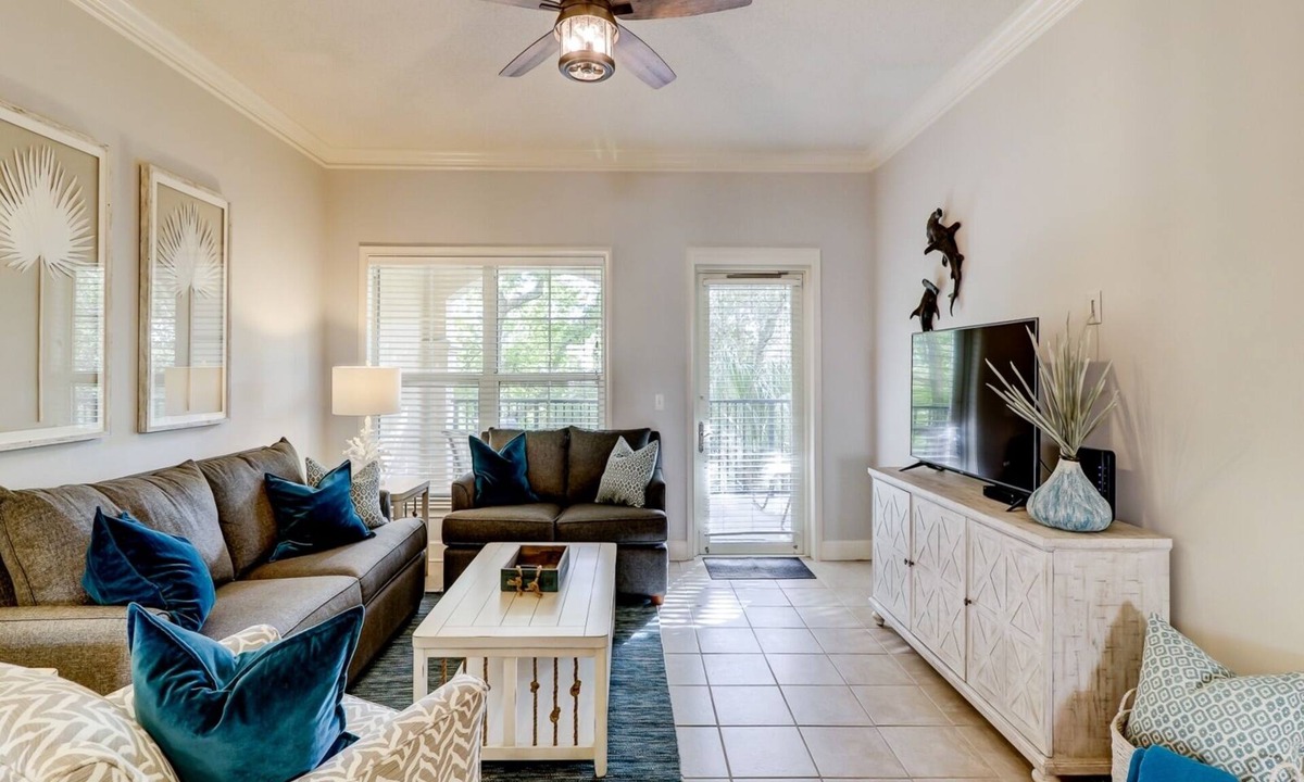 North Forest Beach Villa | Adorable Villa Across the Street from the Beach!