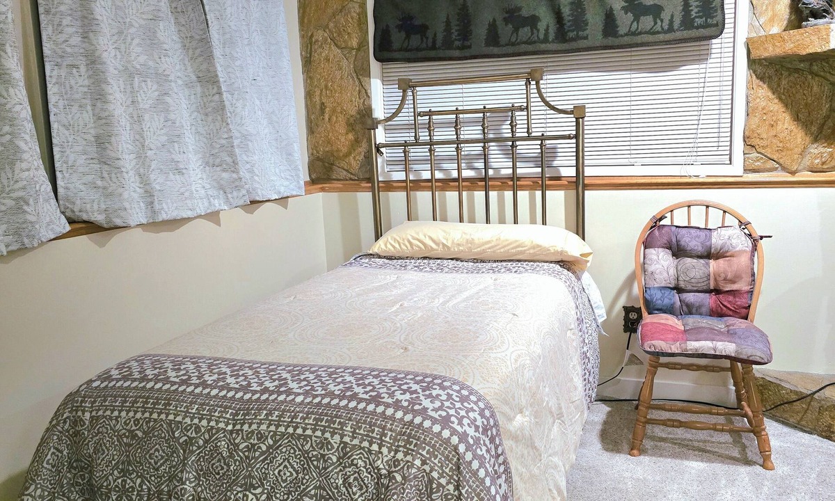 Spenard House | Amazing 5-bedroom house in welcoming Anchorage for your next getaway