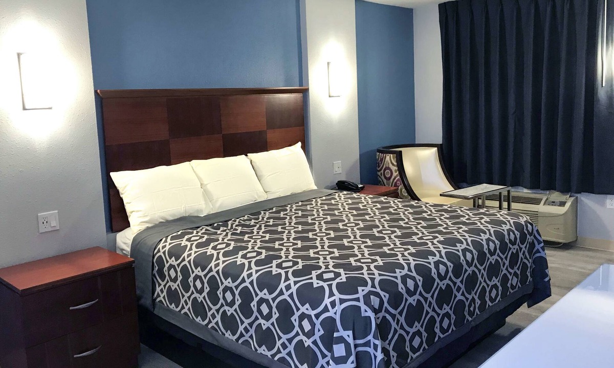 Candler-McAfee Hotel | Americas Best Value Inn Decatur, GA