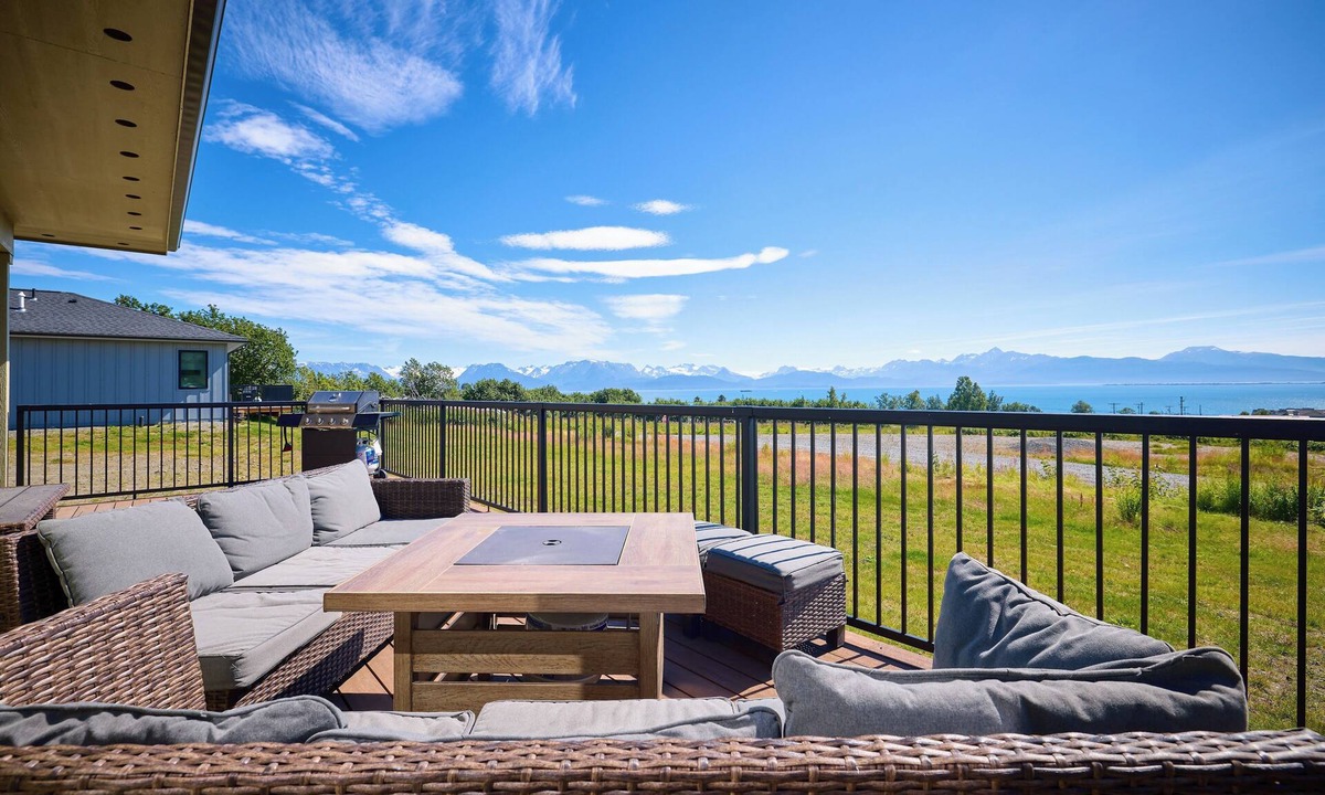 Kachemak Cabin | August 19-20th Open! Panoramic Glacier Views!