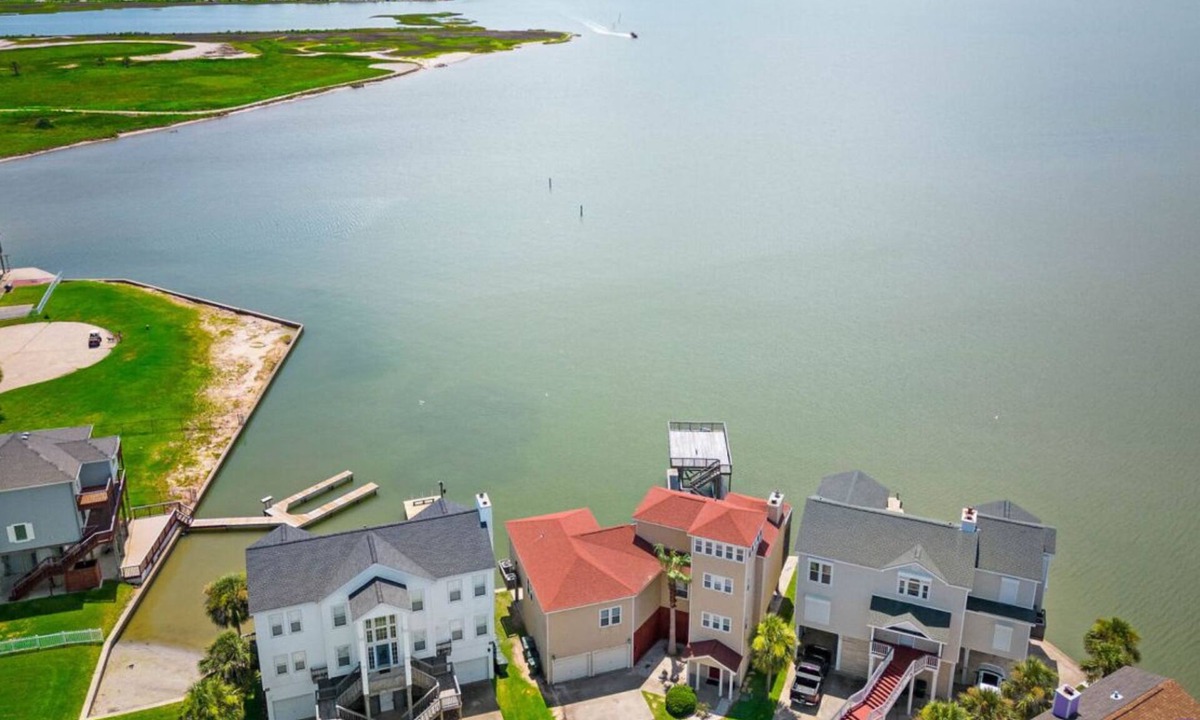 Terramar Beach House | Bayview Home with Boat Slip & Stunning Views