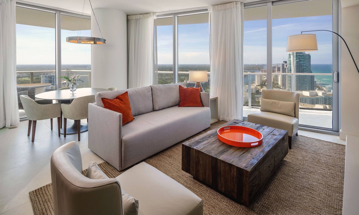 Hollywood South Central Beach Apartment | BeachFrontResort@Hyde CornerUnit OceanView