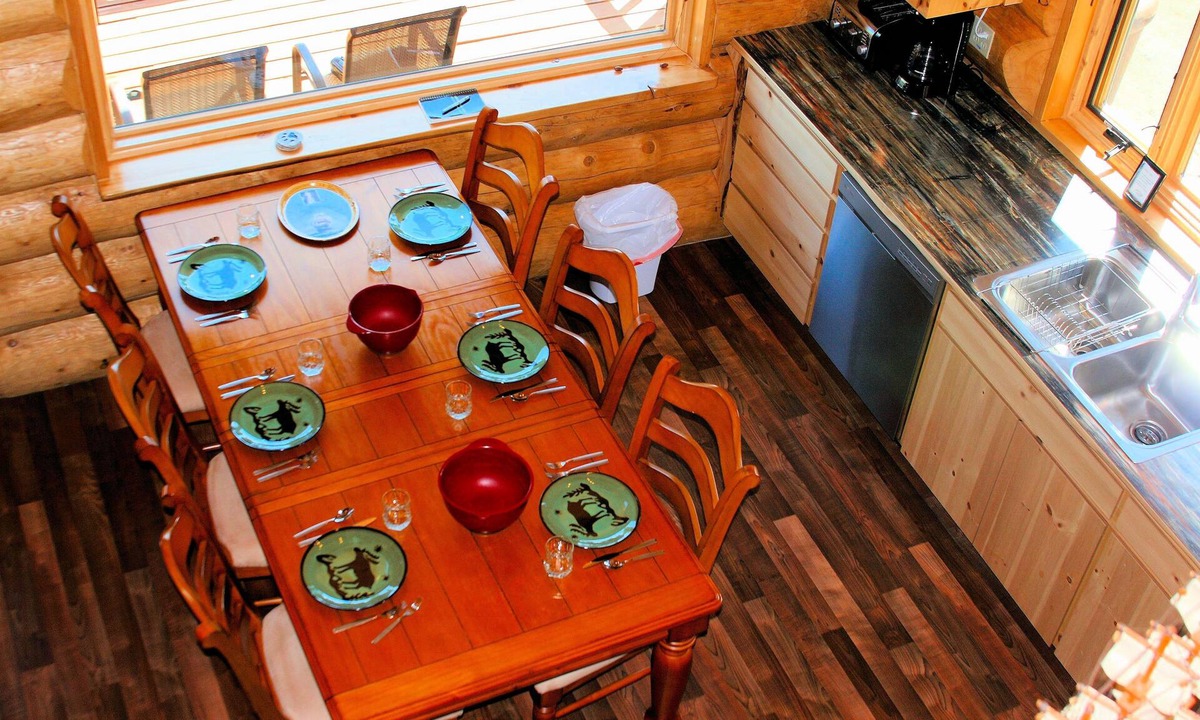 Anchor Point Cabin | Bear Paw Adventure
