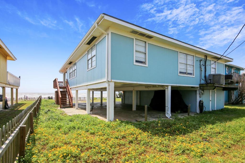 Bermuda Beach House | Bermuda Beachfront