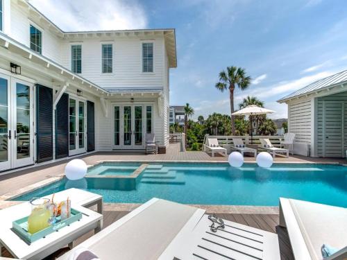 Isle of Palms House | Brand New Luxury 6 bedrooms, 7.5 bathrooms, pool, spa, elevator, ocean views