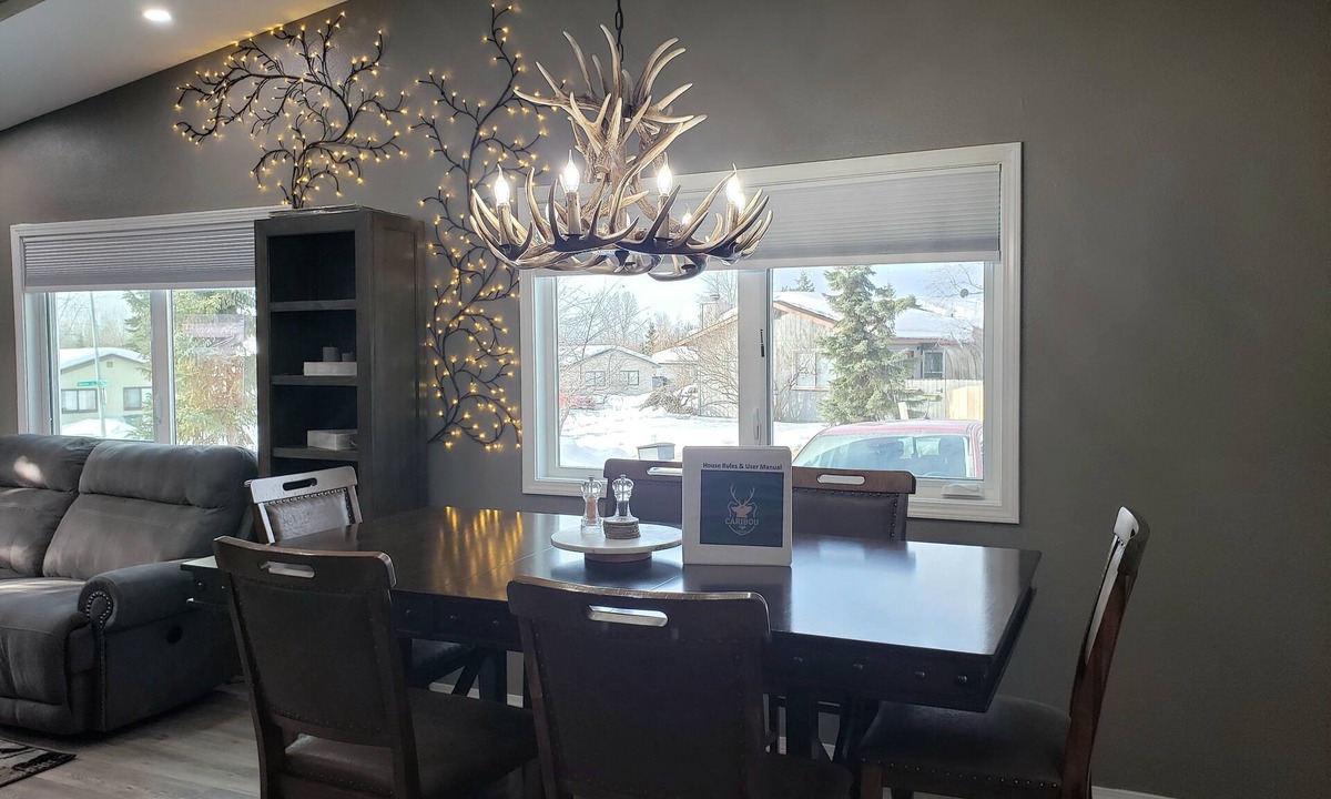 Scenic Foothills House | Caribou Flat: No stairs! 2 Baths, Theater, Bar, Firepit, Gazebo & Yard!