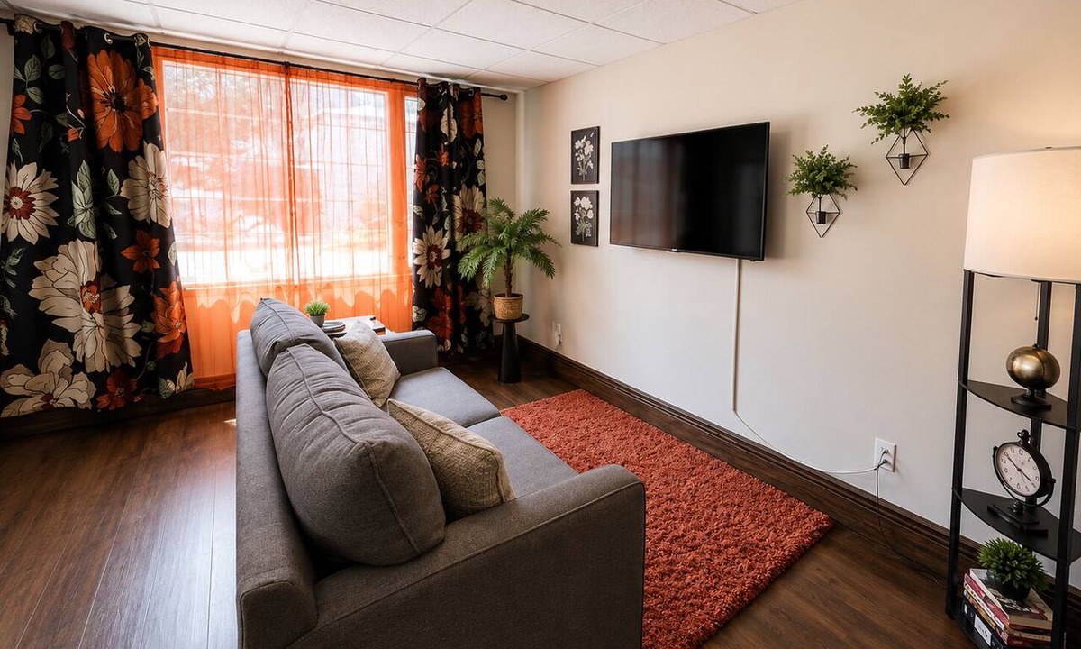 Swarthmore Apartment | Charming 1BR End Cottage Private Entrance Parking
