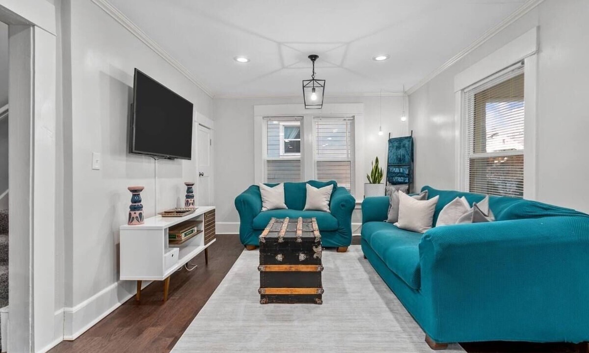 South Kansas City House | Charming 3BR Home in the Heart of Kansas City - Near MAJOR INTERNATIONAL SPORTING EVENT FanFest + Downtown KC!
