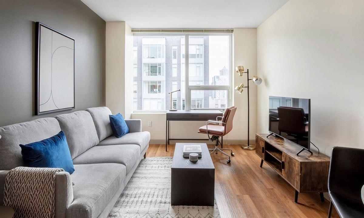 First Hill Apartment | Charming First Hill 1BR w/ Gym, W/D & BBQ, great views, by Blueground