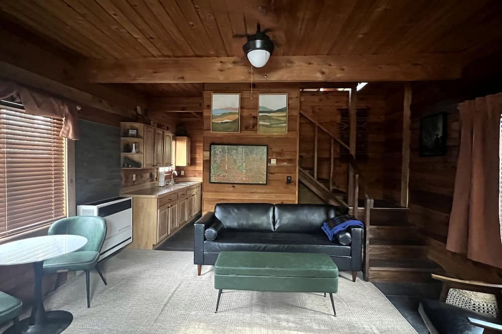Big Lake Cabin | Charming Rustic Cabin Retreat with Lake Views & Private Deck Near Big Lake Adventures in Wasilla, Alaska