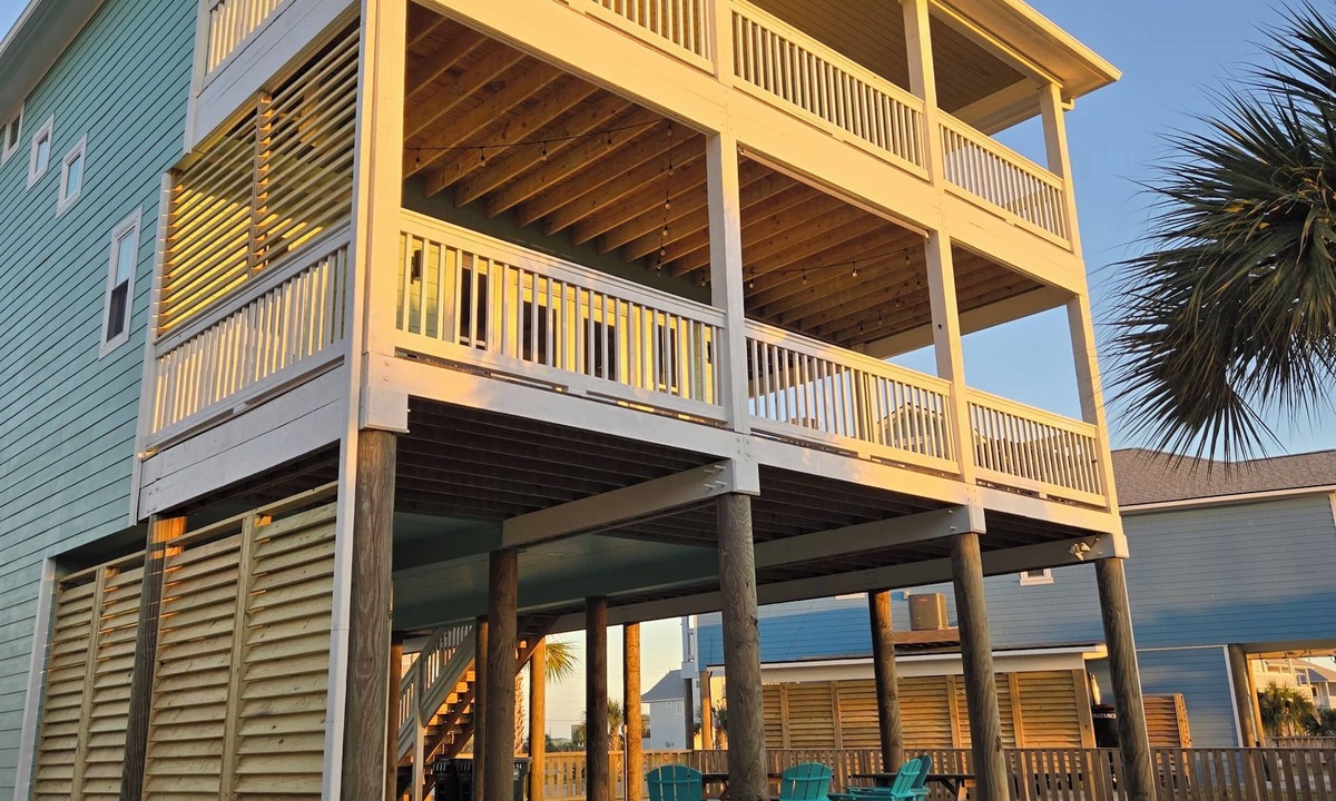 Terramar Beach House | Coastal Comfort with Stunning Sunsets - 3BR Beach House