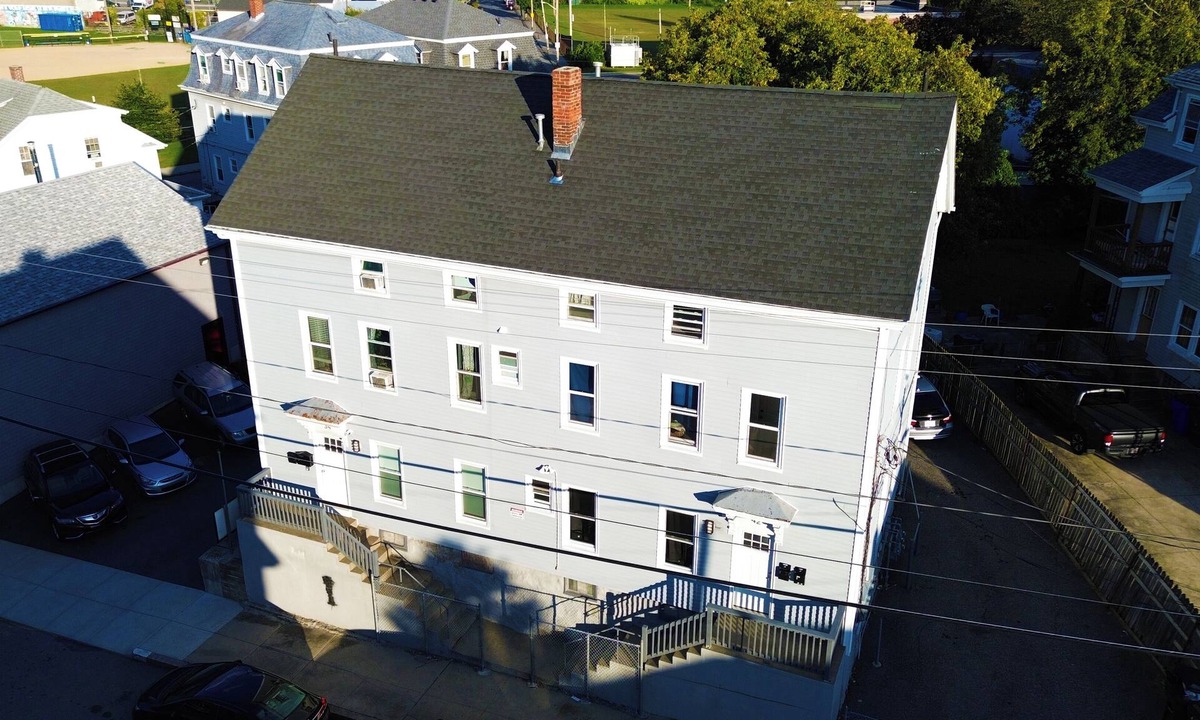 Fall River Apartment | Cozy 1-bedroom apartment in charming Fall River with WiFi, AC