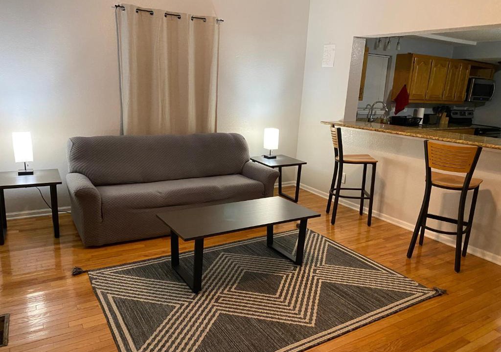 Doling House | Cozy house with large free parking on premises