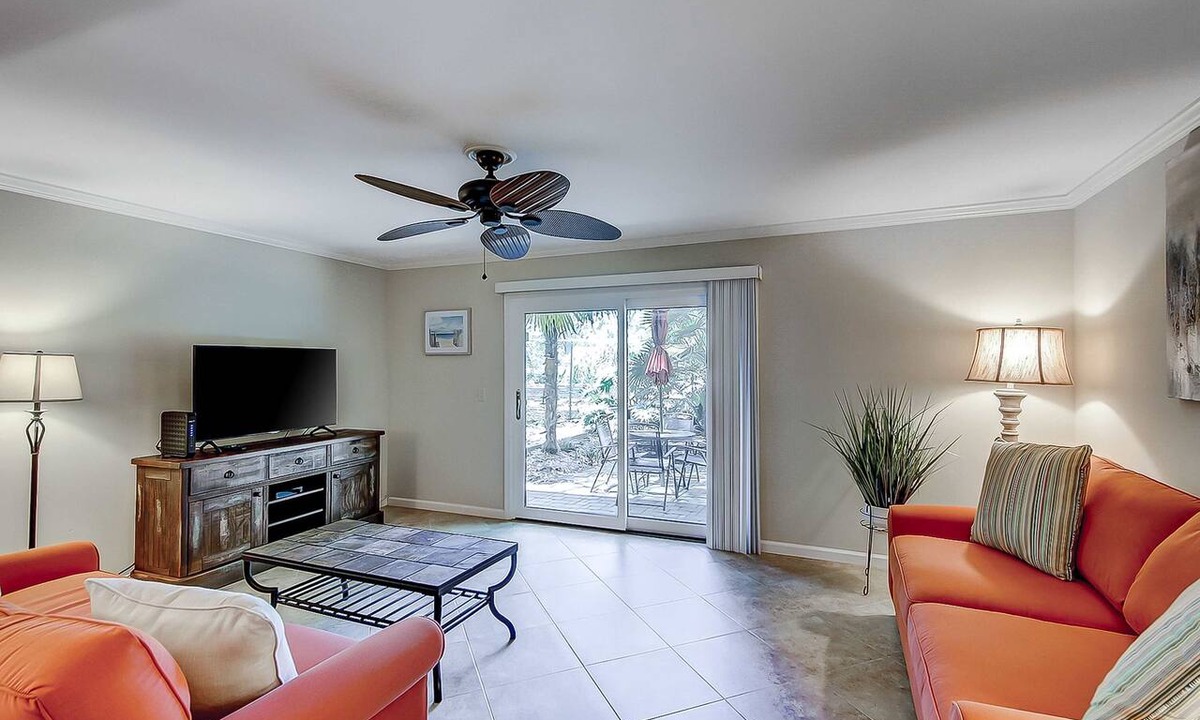 Folly Field Condo | Dog Friendly Condo with Fast WiFi, a Patio, & Shared Pool Walk to the Beach