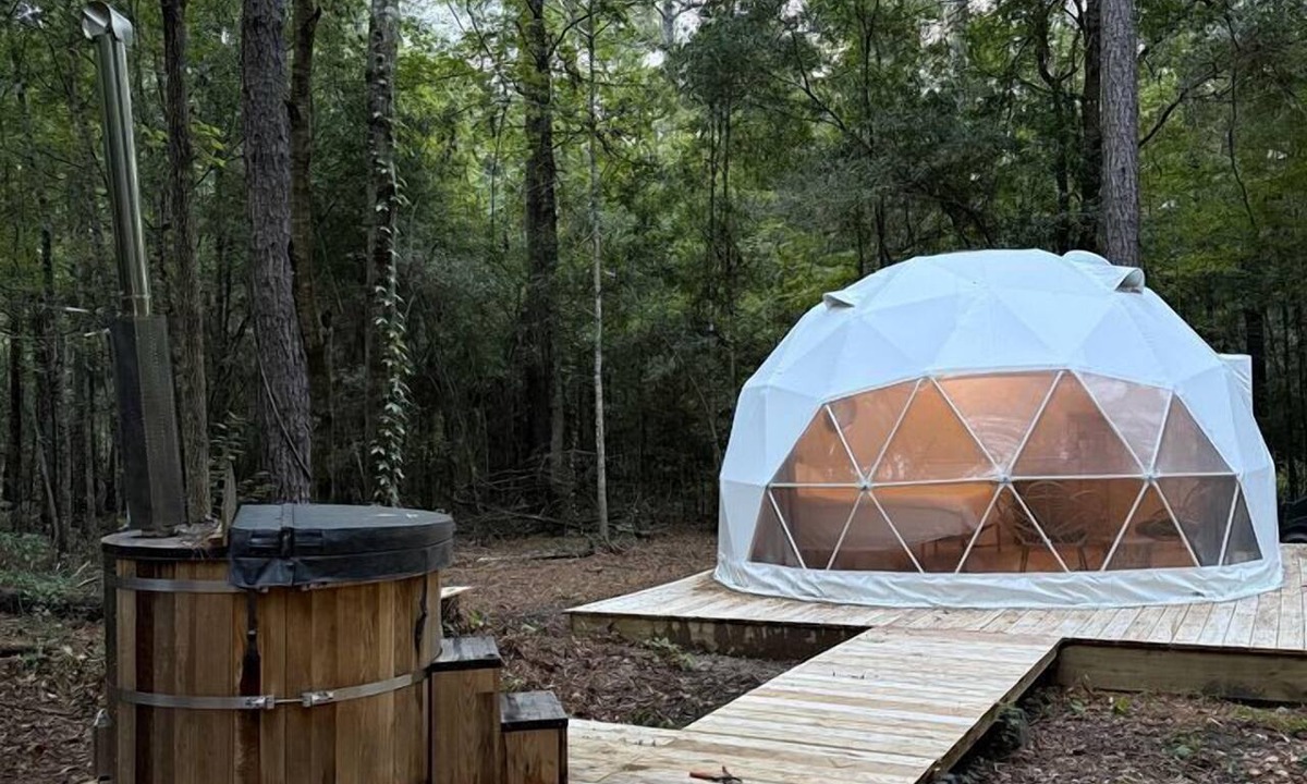 Ruffin RV Rental | Dome Tent Retreat with Private Wood-Fired Hot Tub in Branchville, South Carolina