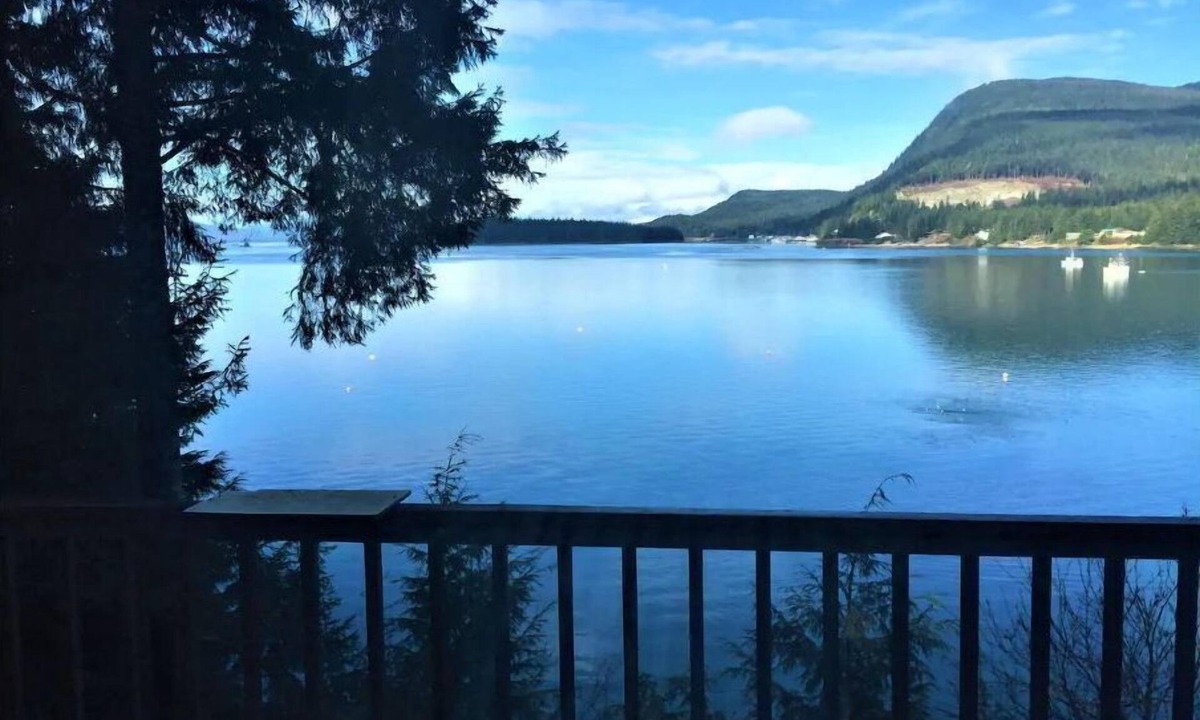 Juneau House | Eagles Watch Ocean Front B and B, Auke Bay, Juneau CBJ 1000195