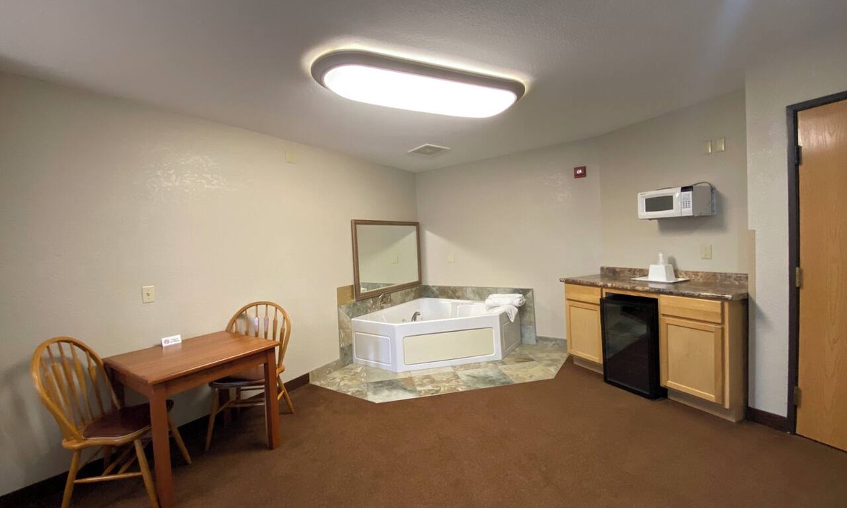 Edmore Hotel | Edmore Inn