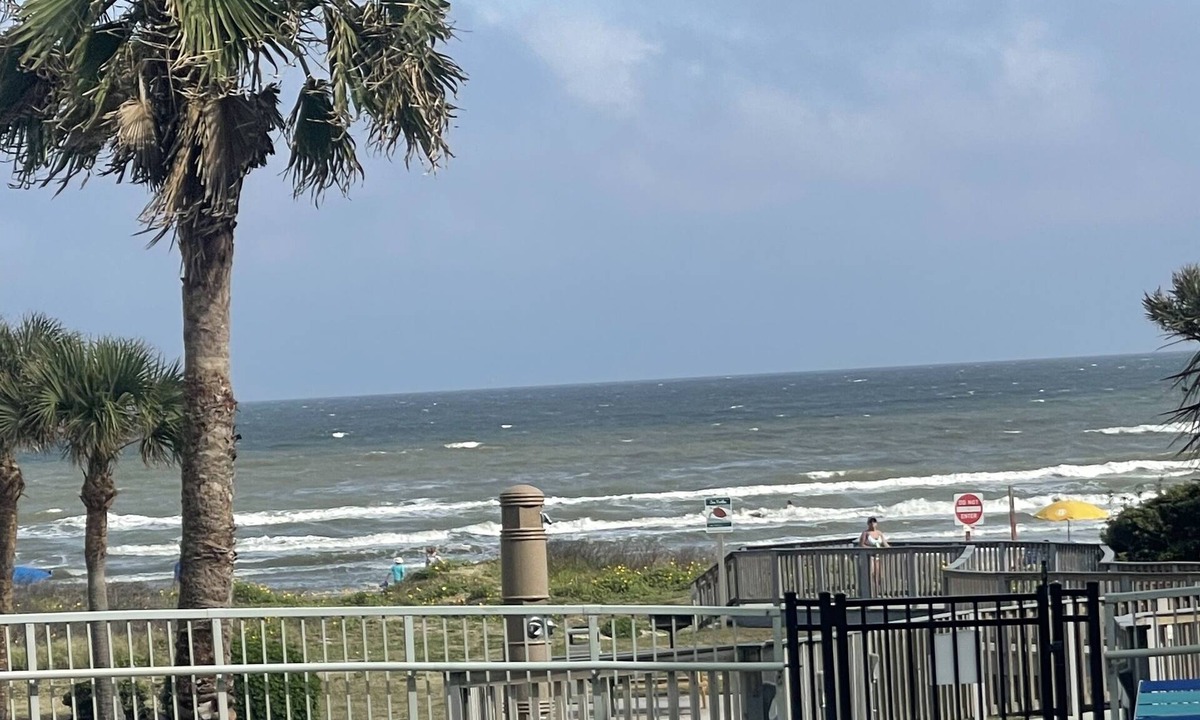 Beachside Village Resort | Entire condo Lone Star Rally weekend