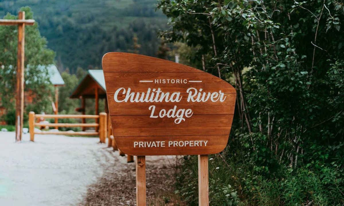 Chase Cabin | Entire Property Historic Chulitna River Lodge
