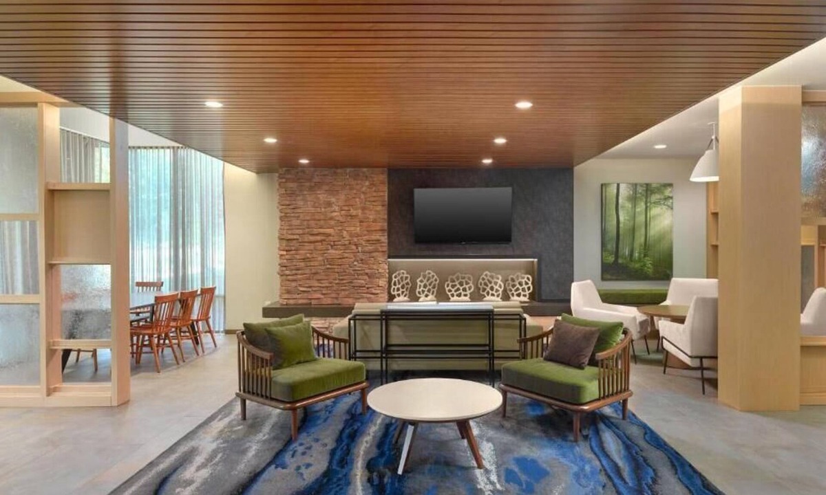 Spartanburg Hotel | Fairfield by Marriott Inn & Suites Spartanburg Downtown