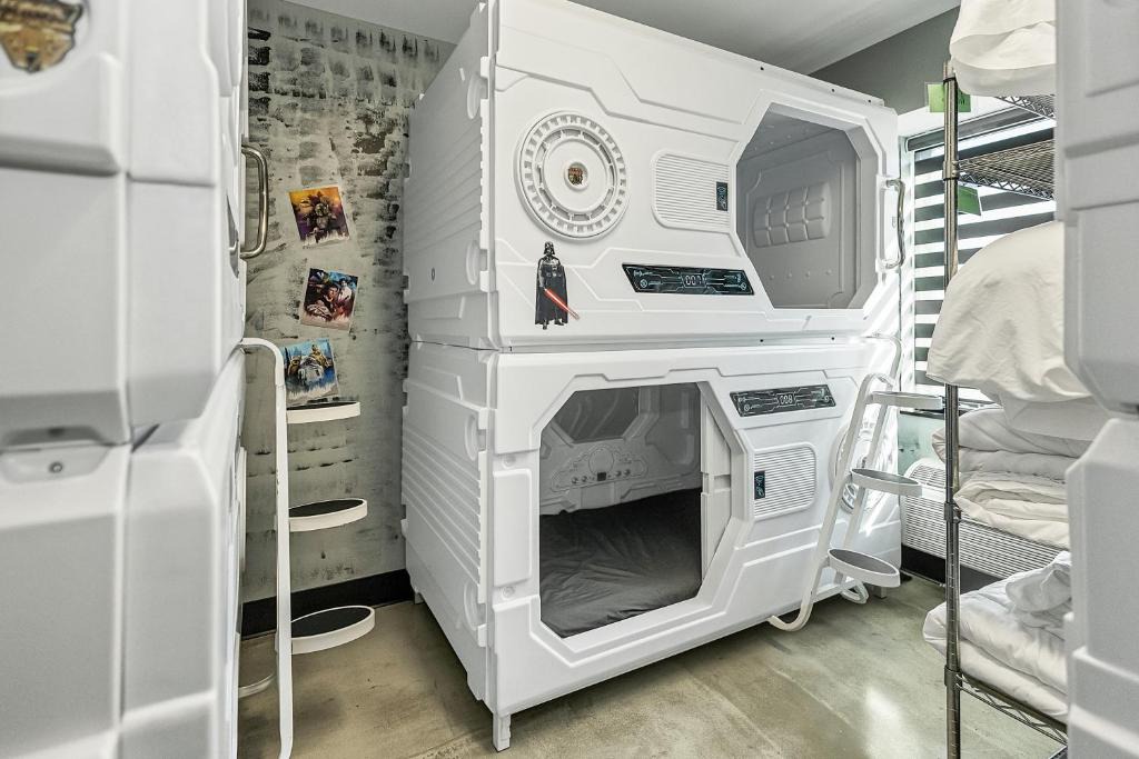 Pacific Hotel | Galactic getaway for 8 Star Wars sleeping pod room