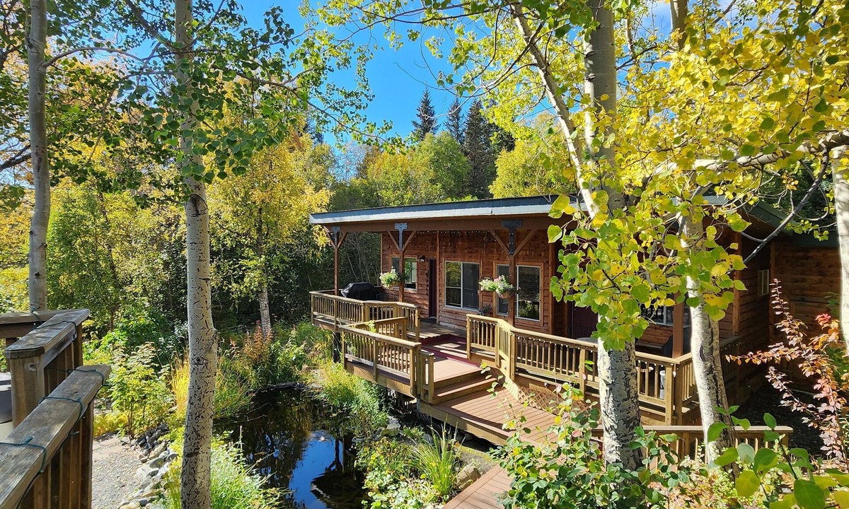 Kachemak Cabin | Garden Getaway at Bear Creek Winery, w/fire pit, koi pond, and hot tub