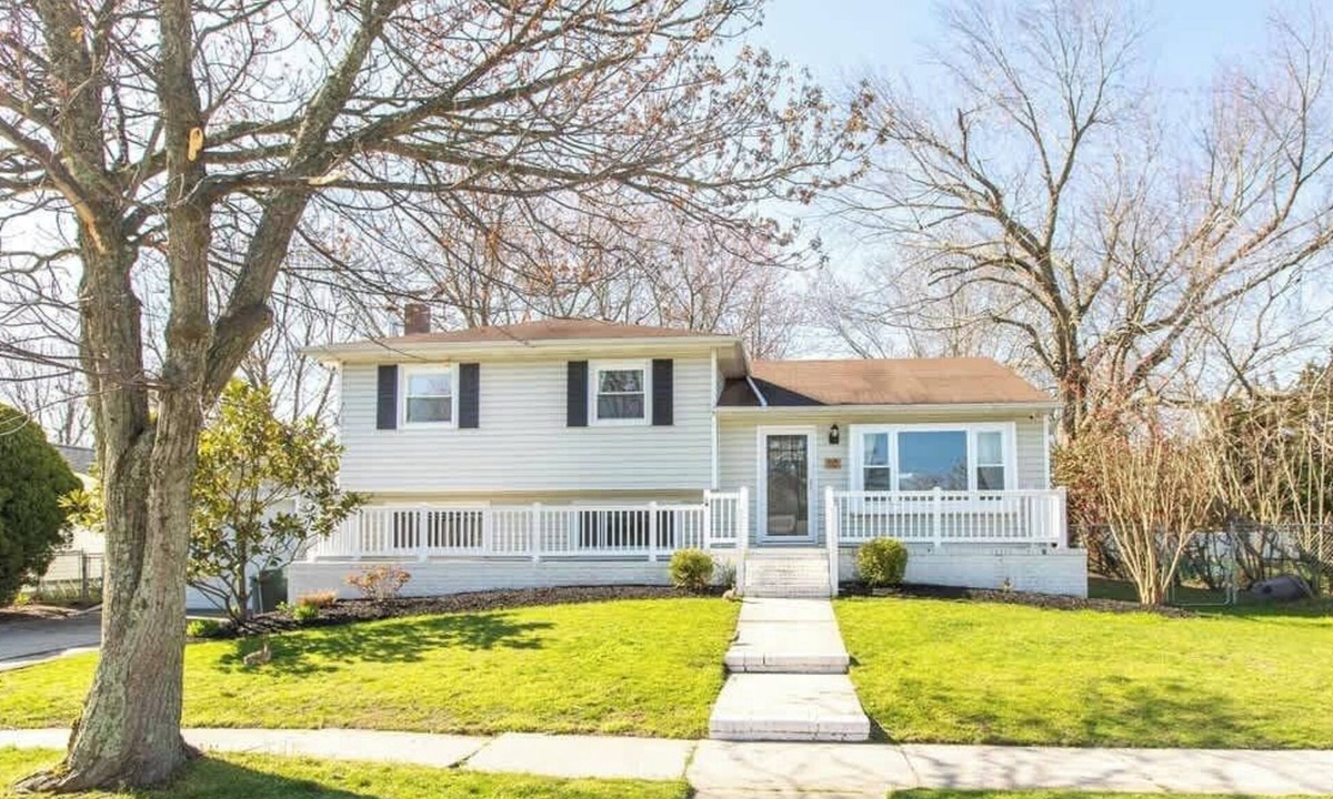 Lower Township House | Harmony House · Cozy Getaway - 5 min drive to beach/pet friendly