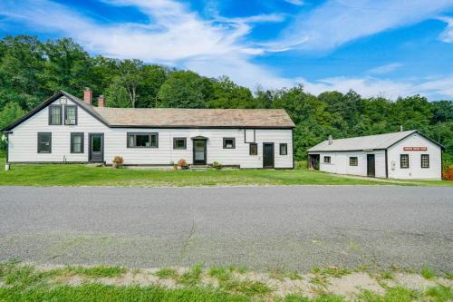 Hawley House | Hawley Home w/Deck & Mtn Views: Swim, Ski & More!