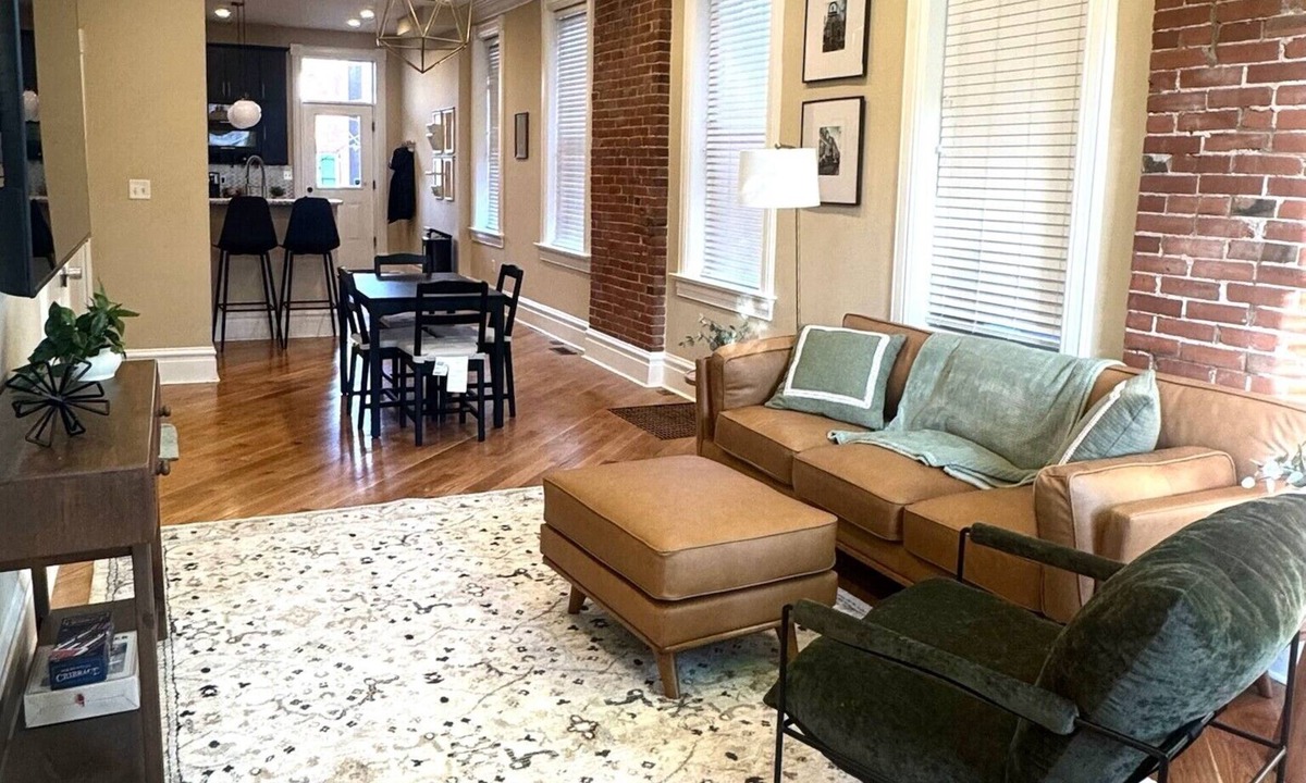 Benton Park House | Historic Brick Home - Heart of Benton Park