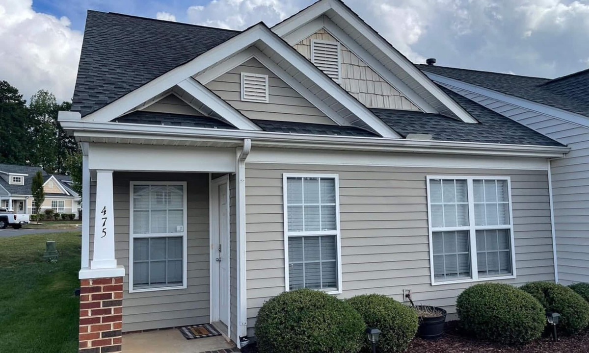 India Hook Condo | Home away from home