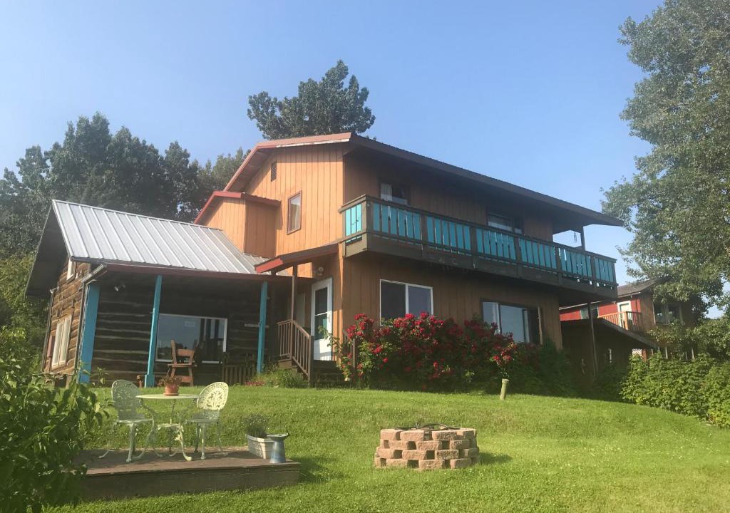 Homer Bed & Breakfast | Homer Stay and Play