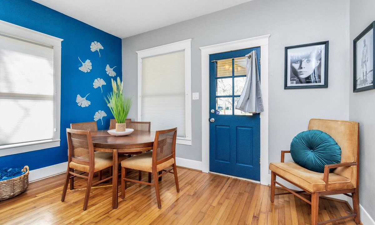Greater Heights House | Houston Heights House - One of a kind Experience!