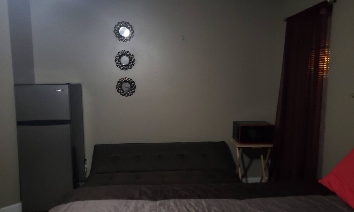 State Park House | KingQueen Suite 113