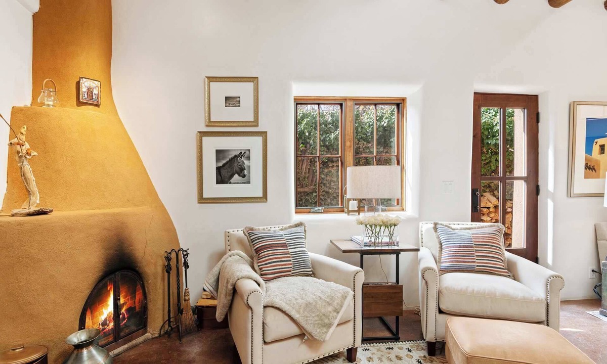 Historic Eastside House | Kiva Fireplace, Peaceful Luxury, Walk Everywhere