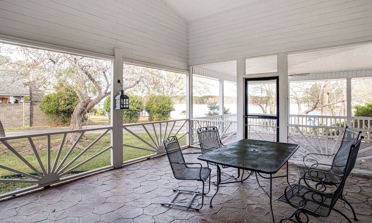 Liberty Hill House | Lake Wateree Home w/Boat Dock! Pets Welcome
