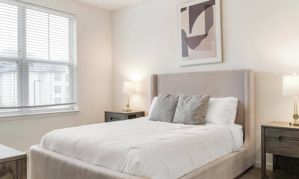 Mableton Apartment | Landing | Incredible 2BD, Rooftop Lounge, Gym