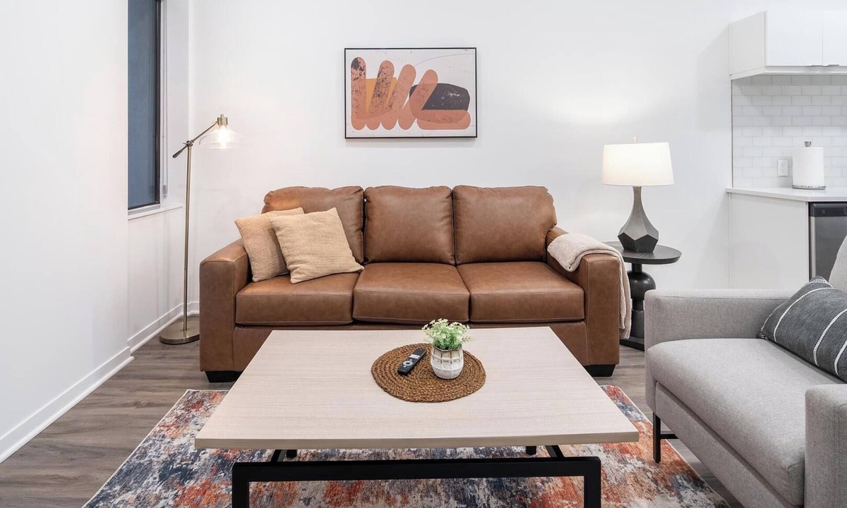 Downtown Kansas City Apartment | Landing | Incredible 1BD, Gym, Yoga Studio