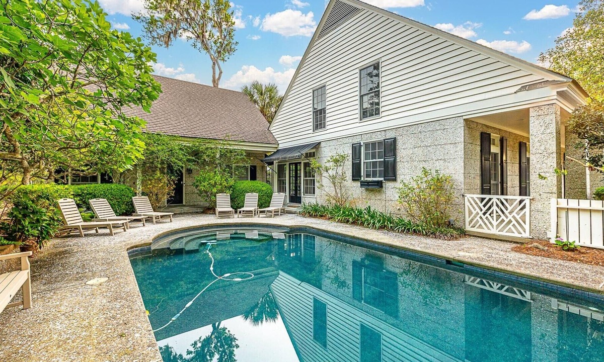 St. Simons Island House | Lemon Tree in Sea Palms. Pet Friendly, Private Pool