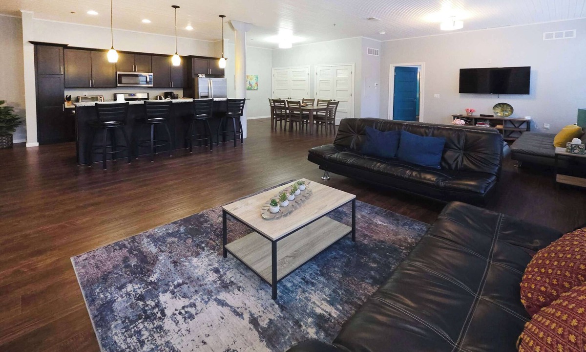 Downtown Kansas City House | Loft #202 - 1480Sq ft 2BR/2BA Loft Downtown KC Historic Build