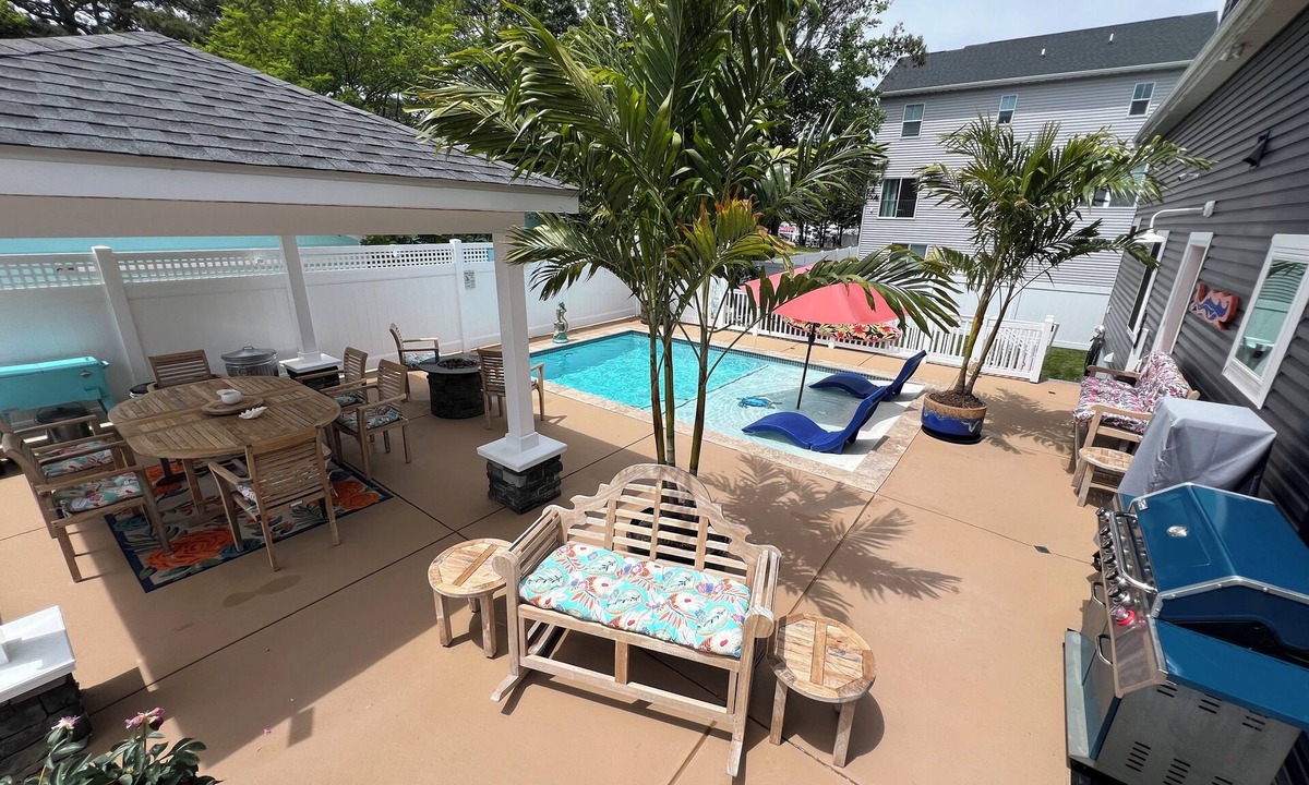 North Ocean City House | MADISON BAY BEACH GETAWAY-PRIVATE POOL-HOT TUB- FIRE PIT- WEEKLY STAY DISCOUNT