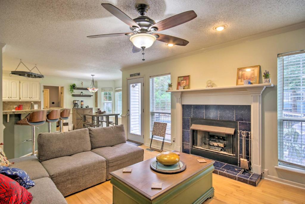 Grovetown House | Martinez Retreat w/Seasonal Pool: 9 Mi to Masters