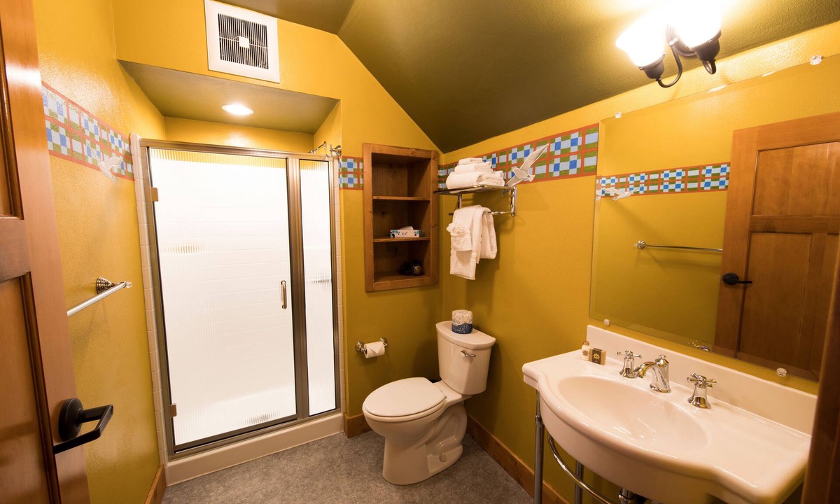 Gearhart Hotel | McMenamins Gearhart Hotel