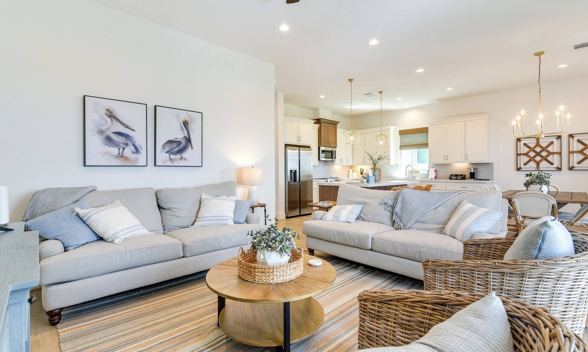 Terramar Beach House | Near Terramar Beach! Family Getaway w/Balcony