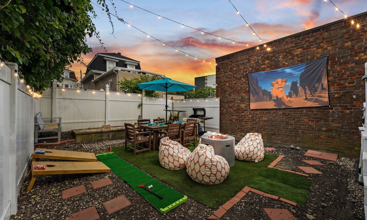 East Somerville House | New! Backyard Oasis Free parking GameRoom Min to T